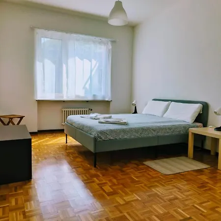 Sailing Apartment